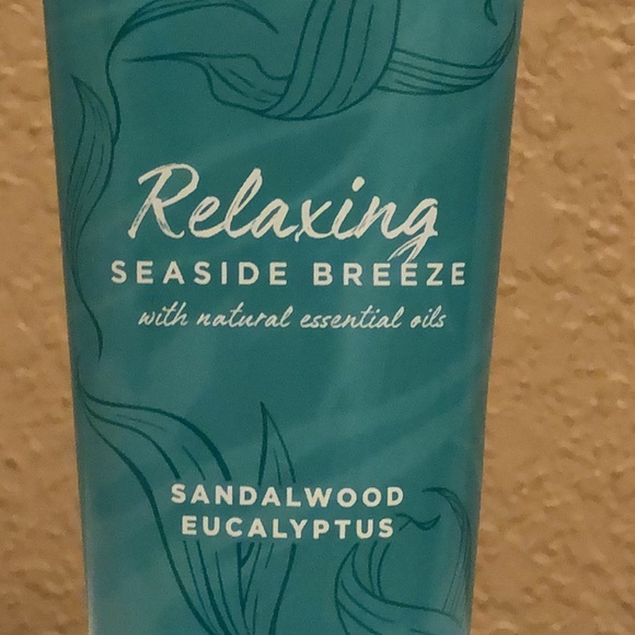 NWT Bath & Body Works Aromatherapy OceanSeaside Breeze Sandalwood Eucalyptus - Picture 2 of 5